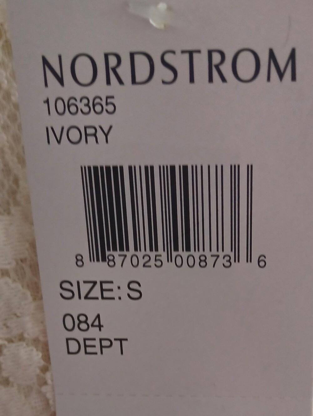 NWT CHLOE K Sleeveless Lace Mock-Neck Camisole in Ivory - Picture 6 of 6